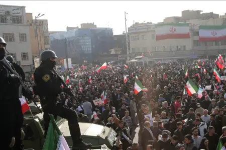 İran etirazlar zamanı minlərlə insanın öldürüldüyünü təsdiqlədi