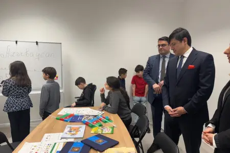 Avropanın daha bir ölkəsində Azərbaycan Evi məktəbi açıldı