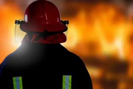 Binəqədidə evdə yanğın: Bir nəfər tüstüdən zəhərləndi