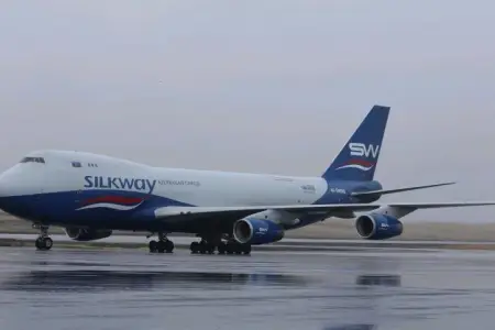 Azərbaycan yük təyyarələri Ermənistan səmasında... - Foto