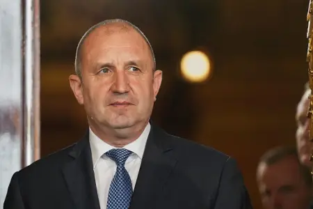 Bolqarıstan Prezidenti istefa verəcəyini açıqladı