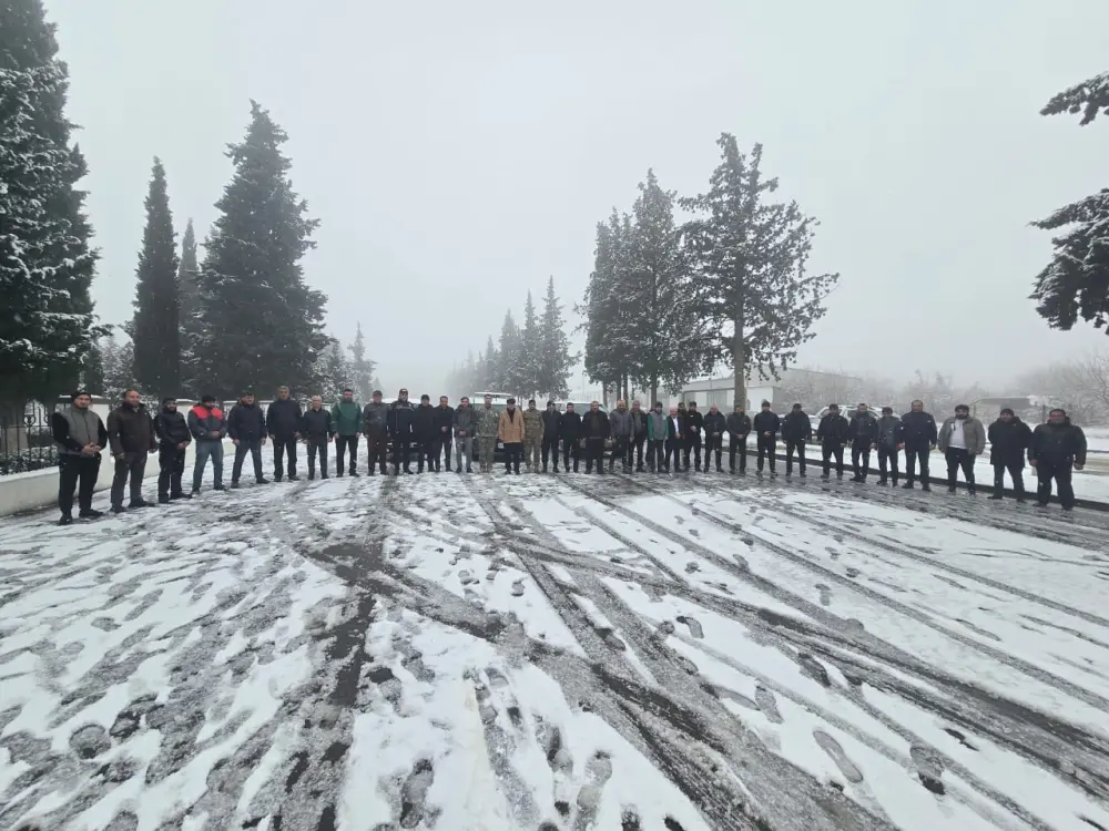 Xankəndi, Xocalı və Ağdərədə bayraqlar yarıyadək endirildi