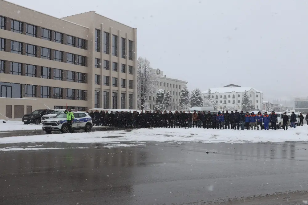 Xankəndi, Xocalı və Ağdərədə bayraqlar yarıyadək endirildi