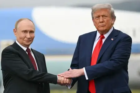 Tramp Putini Sülh Şurasına dəvət etdi