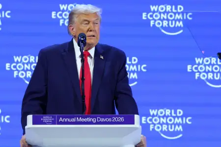 Trampın Davosdakı çıxışı diqqət çəkdi – "Bir parça buz" istədi