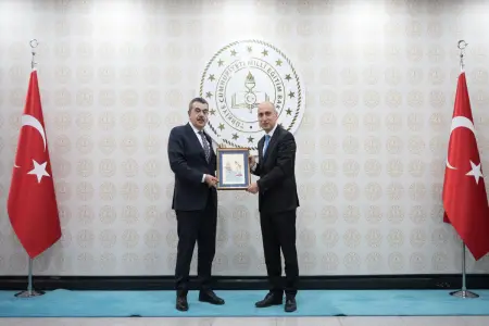 Emin Əmrullayev türkiyəli həmkarı ilə görüşdü