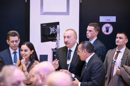Prezident İlham Əliyev Ümumdünya İqtisadi Forumu çərçivəsində panel iclasda iştirak etdi