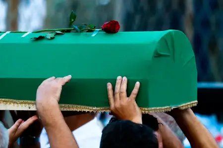 İtkin şəhidin ailəsində AĞIR İTKİ - FOTO