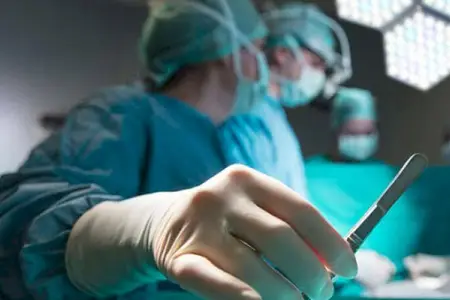 Onkoloji yardım özəl xəstəxanalarda da göstəriləcək - Azərbaycanda ilk