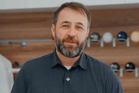 Nazirlik Azər Aydəmirə 657 min manat ödəyəcək