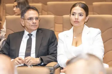 Boşanma xəbəri yayılan Mədət Quliyevlə Zəhranın hekayəsi...