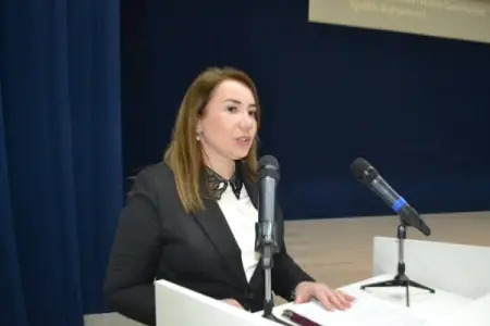 Təhsil sektorunun rəhbəri vəzifəsindən azad olundu