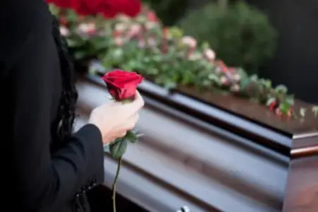 Məşhur aparıcı 59 yaşında vəfat etdi