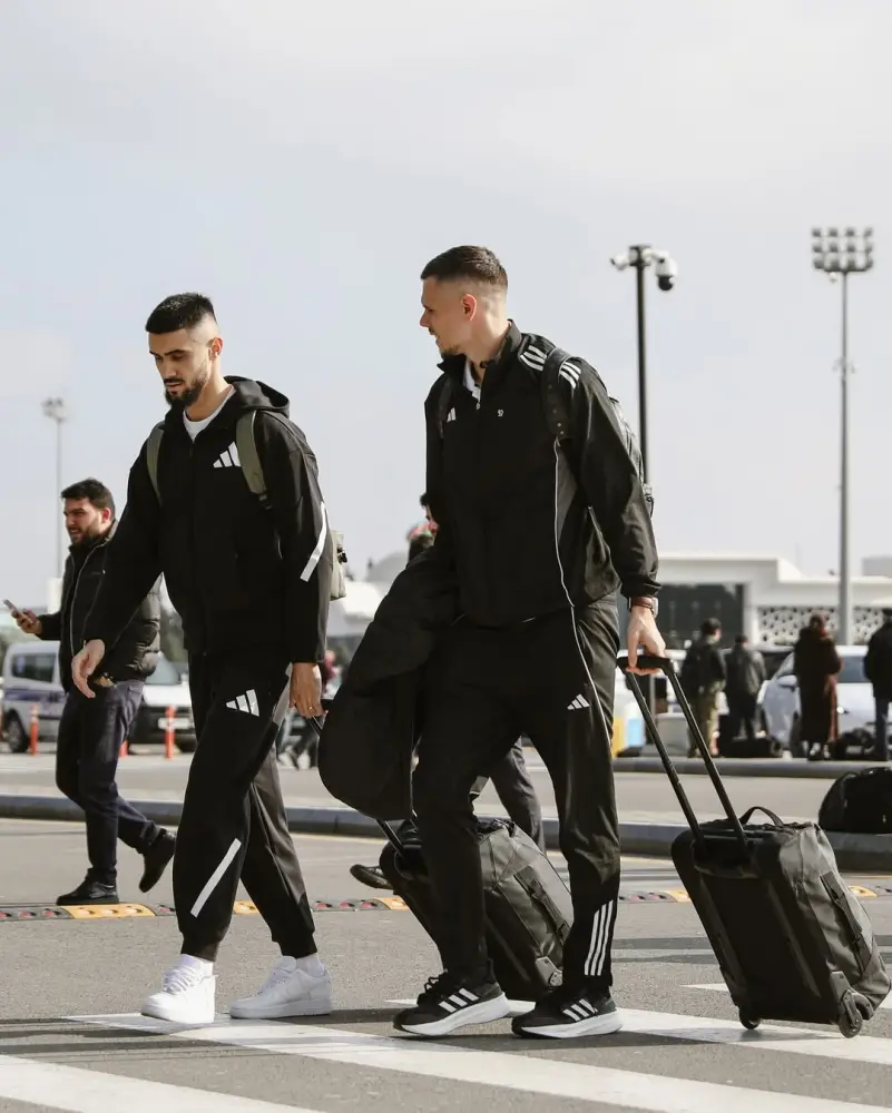 “Qarabağ” İngiltərəyə yola düşdü- Fotolar