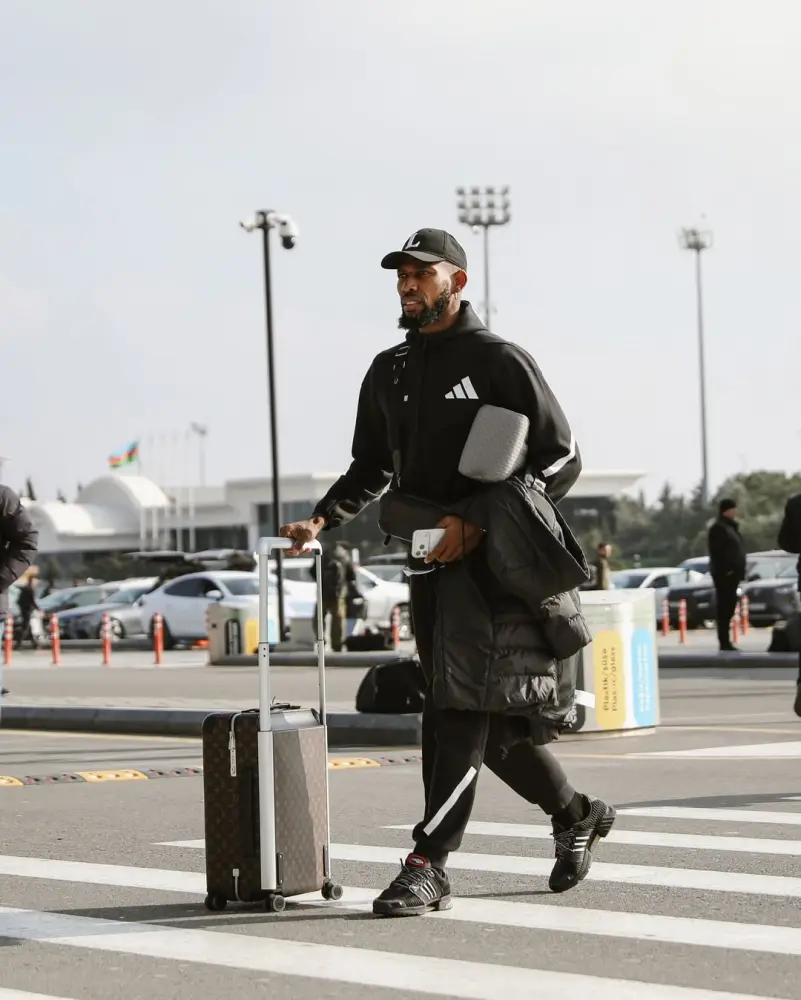 “Qarabağ” İngiltərəyə yola düşdü- Fotolar