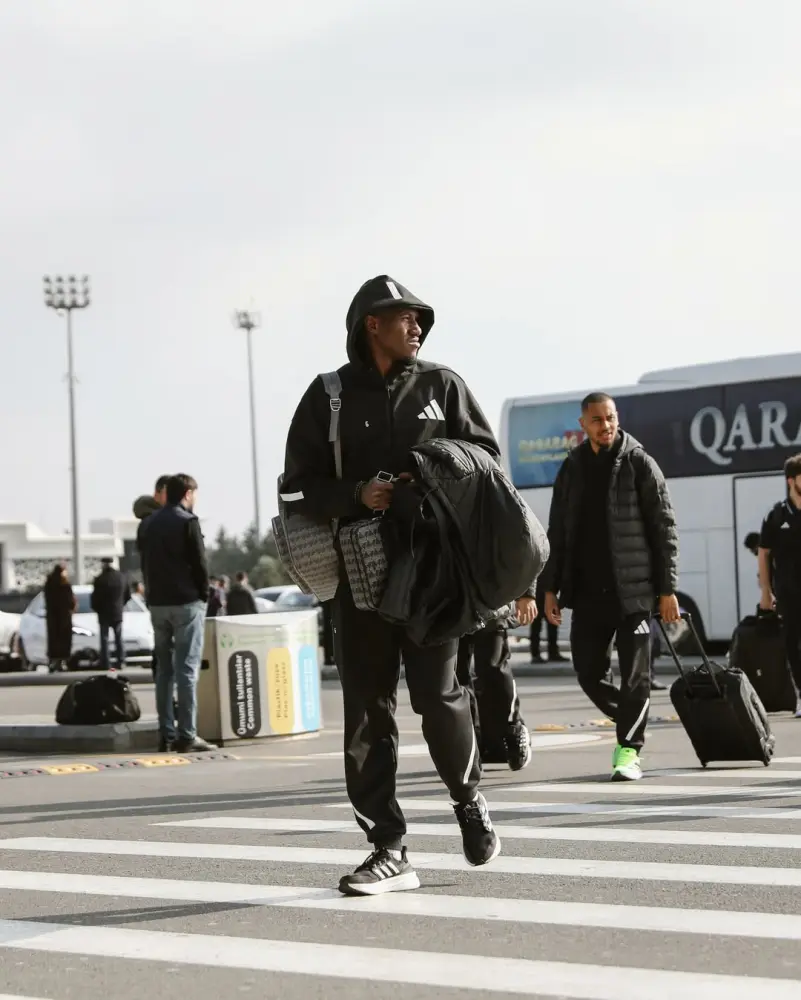 “Qarabağ” İngiltərəyə yola düşdü- Fotolar