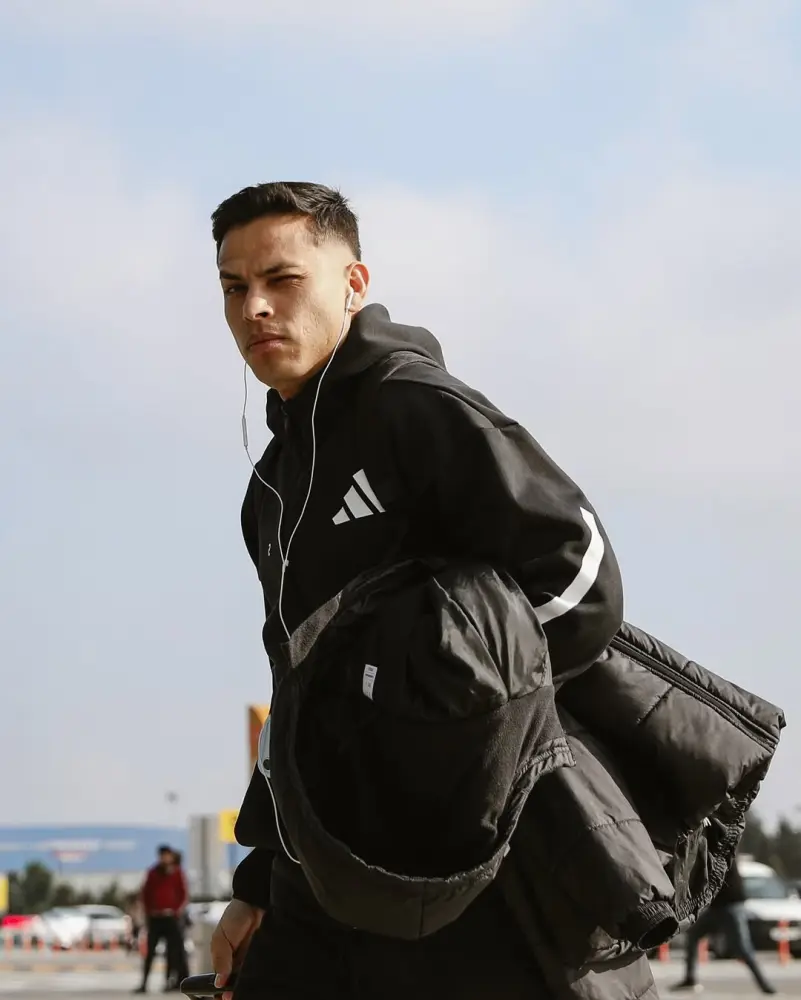 “Qarabağ” İngiltərəyə yola düşdü- Fotolar