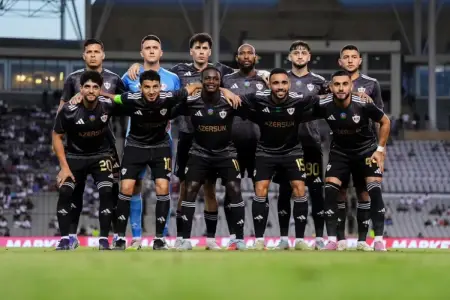 "Qarabağ" "Liverpul"la üz-üzə - Oyun bu saatda başlayacaq