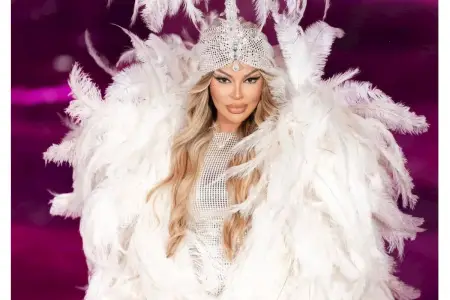 Aygün Kazımovanın ad günündə yarım milyon pul yığıldı