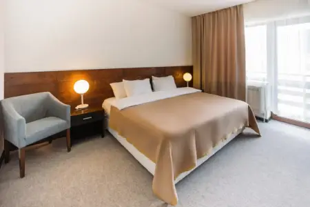 Azərbaycanda 2 nəfər hoteldə öldü