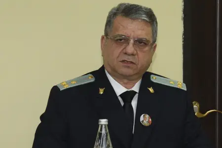 Abşeronun prokuroru vəzifəsindən azad olundu