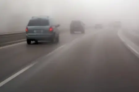 Dumanla əlaqədar yollarda görünüş məsafəsi məhdudlaşacaq