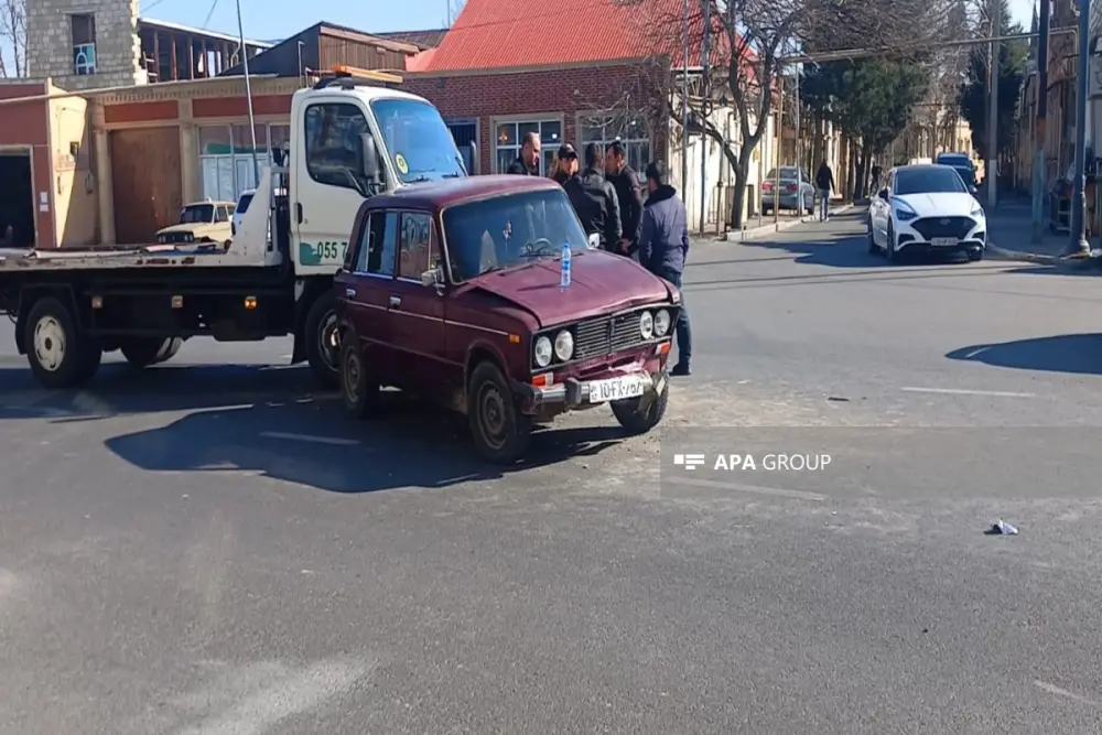 Gəncədə 3 avtomobil toqquşdu – Fotolar