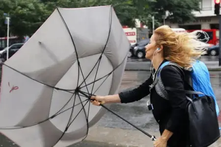 Bu tarixlərdə güclü külək əsəcək - XƏBƏRDARLIQ