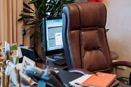 İcra Hakimiyyətinin iki vəzifəli şəxsi işdən çıxarıldı