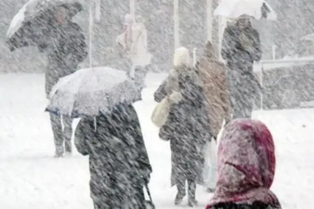 Azərbaycanda çovğun müşahidə olunur - FAKTİKİ HAVA