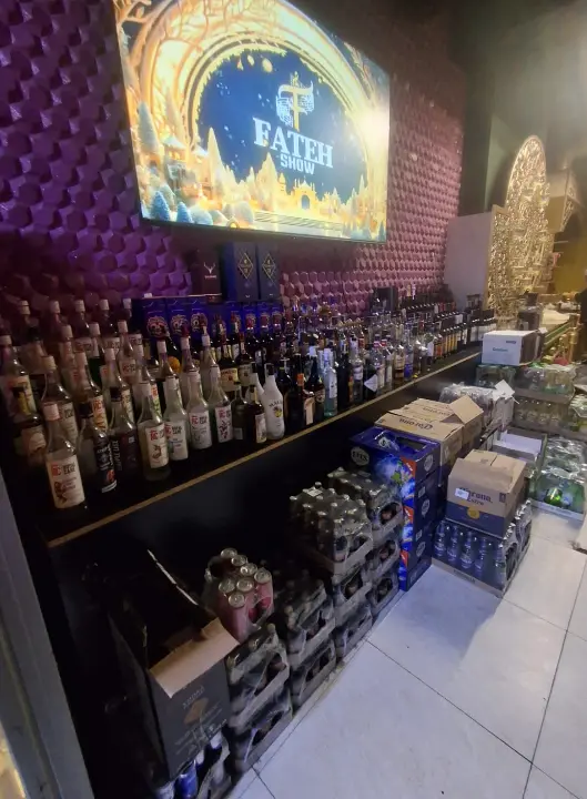 Aqşin Fatehin restoranında saxta viski satılırmış - FOTO