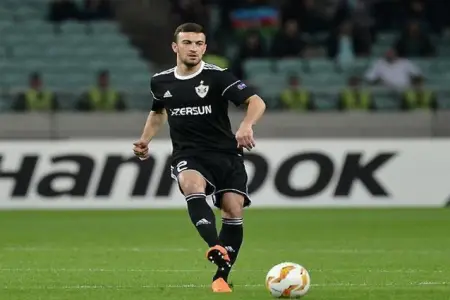 Qara Qarayevə ağır itki