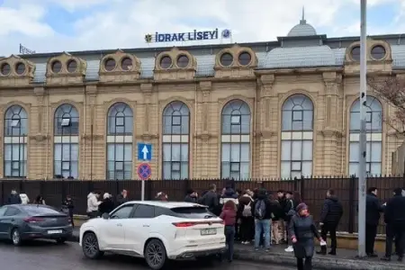 Liseydə silahlı insident: Valideyn nəzarəti və məktəb təhlükəsizliyi sual altındadır