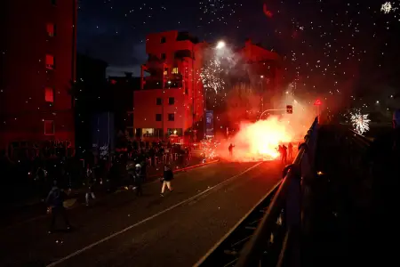 Milanda gərginlik: etiraz aksiyası nəzarətdən çıxdı