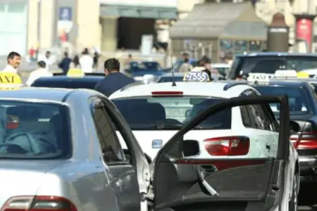 Azərbaycanda bu taksilərdə qiymətlər ARTDI