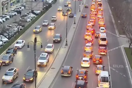 Yeni həftəyə tıxacla başlayan yolların siyahısı