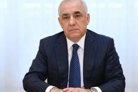 Əli Əsədov qərar imzaladı