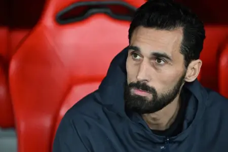 İspan şərhçidən sərt etiraz: “Niyə Arda Gülər həmişə ilk çıxarılan olur?”