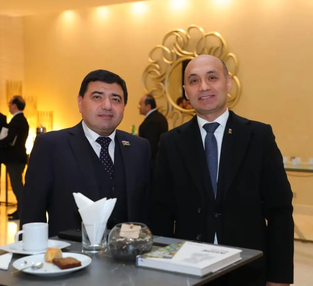 bp və TLM yeni layihə təqdim etdi: “Parlaq rənglərin işığında” - FOTOLAR