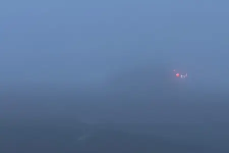 Duman bu yolu görünməz etdi