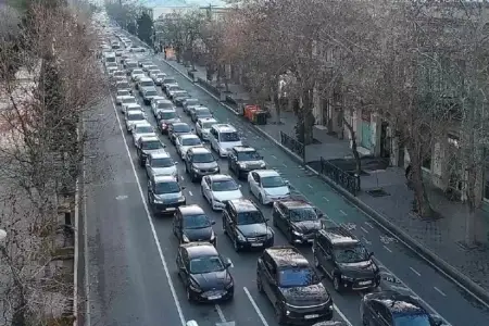 Bakının bir sıra yollarında tıxac yarandı