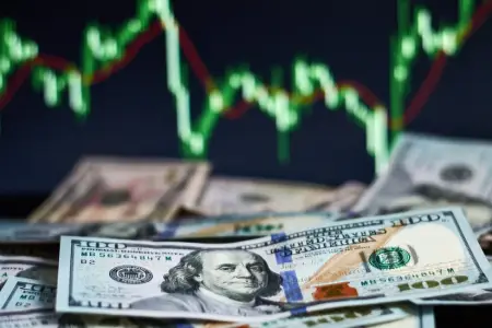 Dolları manata dəyişmək istəyənlərin diqqətinə - MB Açıqladı