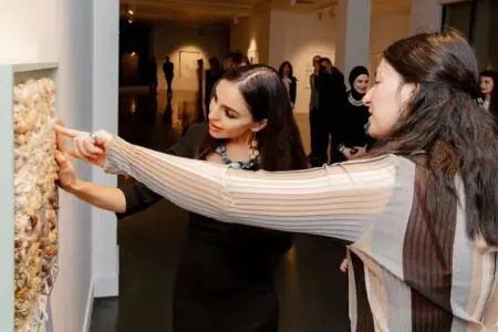 Leyla Əliyeva sərgidə - FOTOLAR