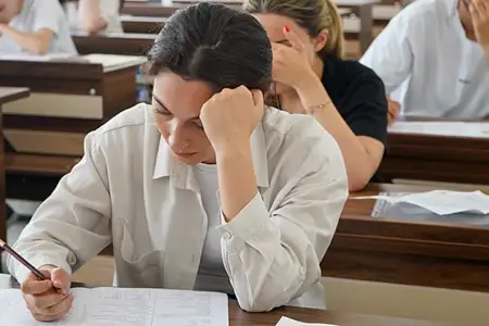 "Magistratura imtahanı çətin idi” iddialarına DİM-dən CAVAB