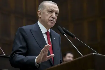 Ərdoğan bu deputatlara qadağa qoydu