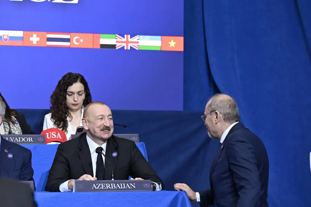 Prezident Sülh Şurasının ilk iclasında iştirak edib – YENİLƏNDİ