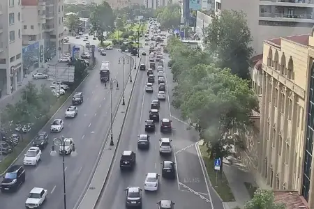Bəzi küçələrdə nəqliyyatın hərəkətinə məhdudiyyət tətbiq olunacaq
