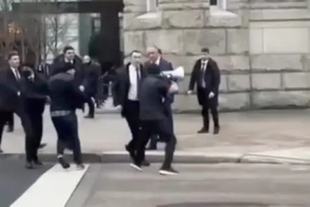 ABŞ-dan prezidentin kortejinə edilən hücumla bağlı açıqlama