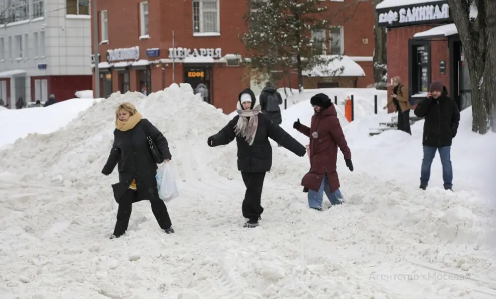 Moskva qarın əsarətində - Fotolar