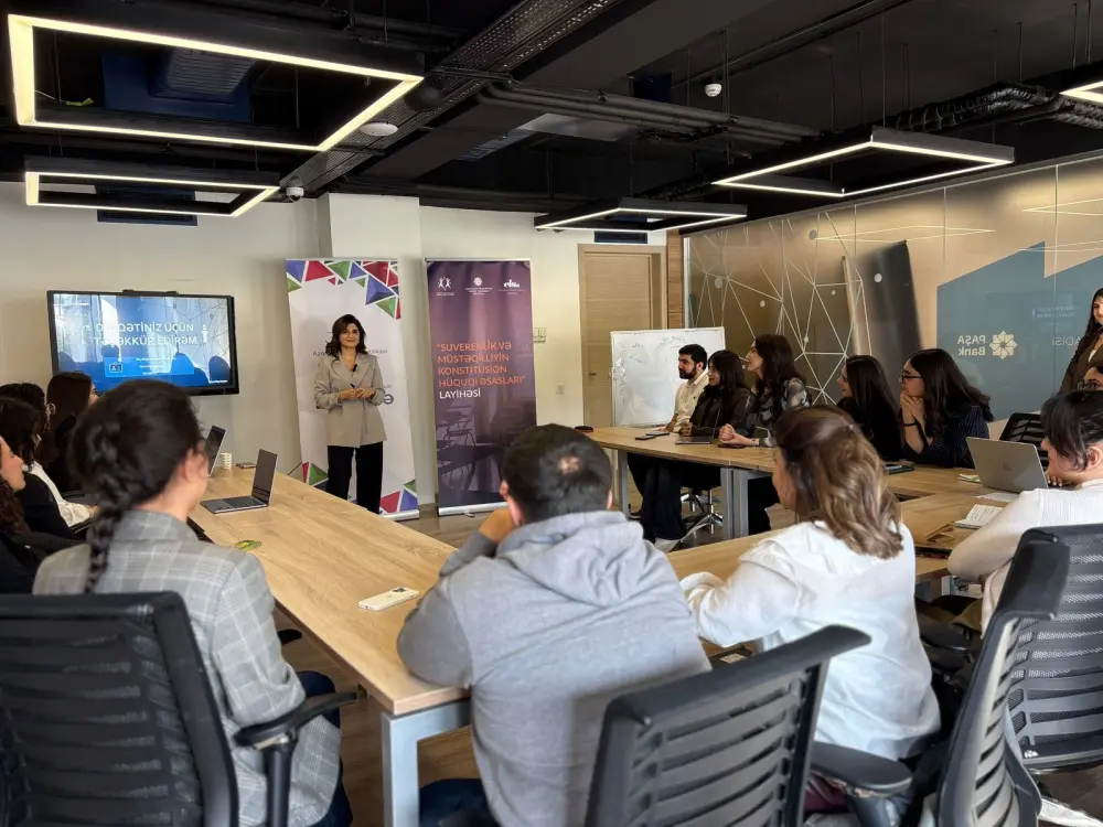 "TikTok"un məşhur nitq təlimçisi ilə müsahibə: “Nitqini inkişaf etdir, özünü ifadə et”